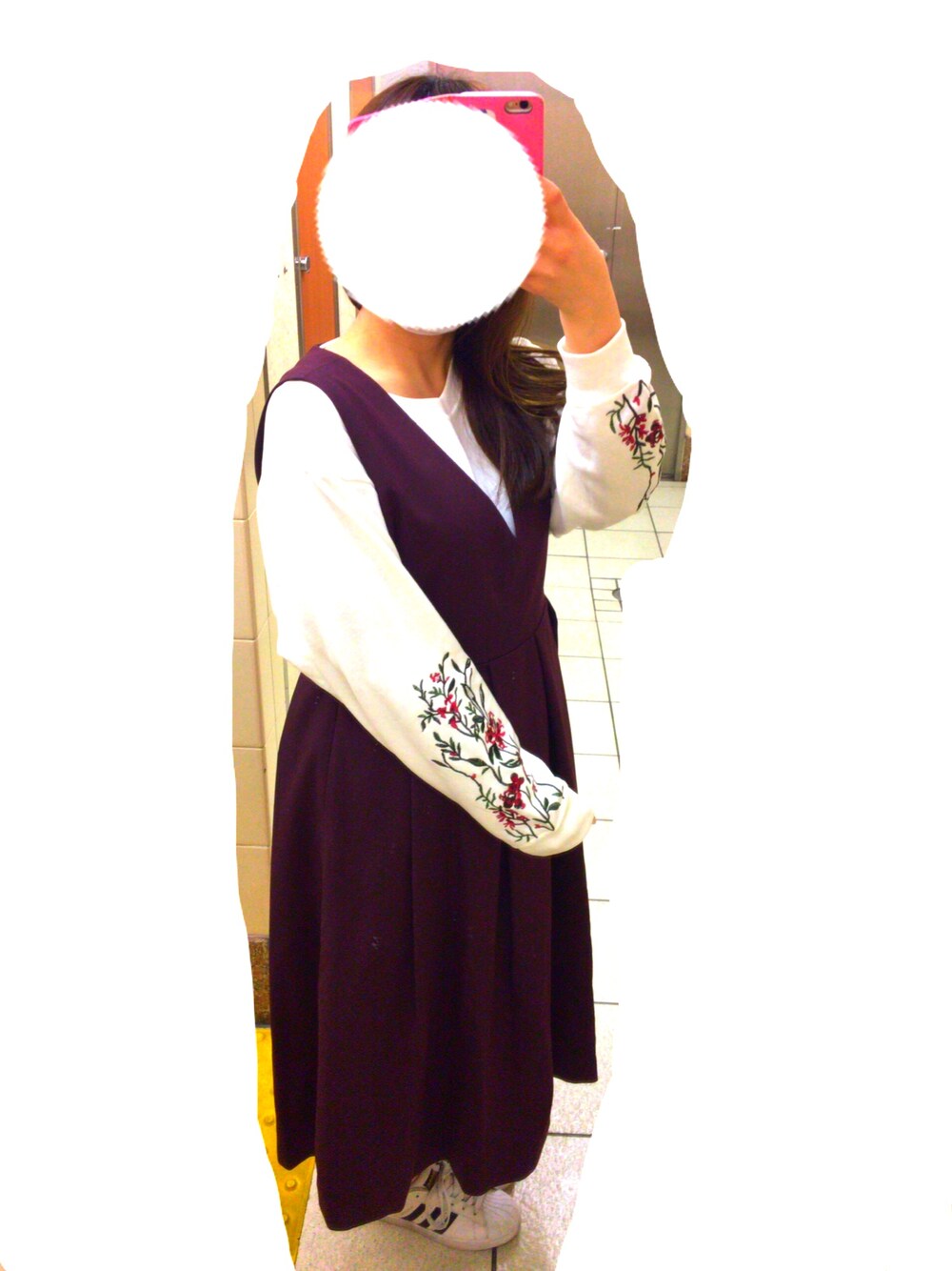 yuu2さんの「裏毛袖刺繍ドロッププルオーバー（archives）」を使ったコーディネートの1枚目の写真