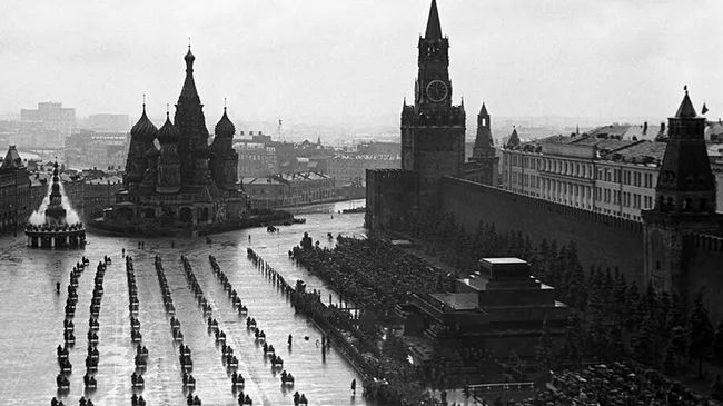 Парад Победы на Красной площади 24 июня 1945 года