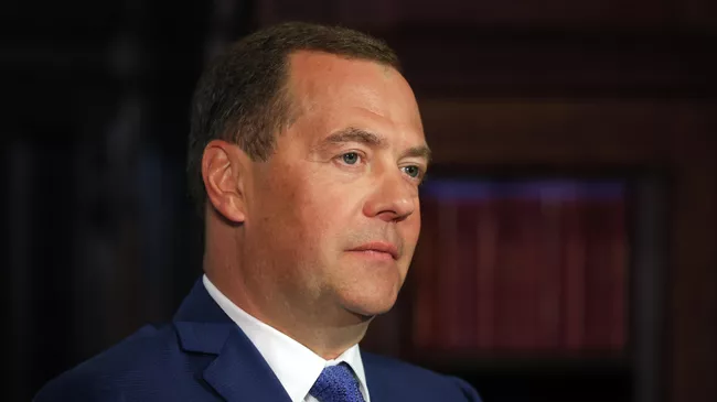 Дмитрий Медведев