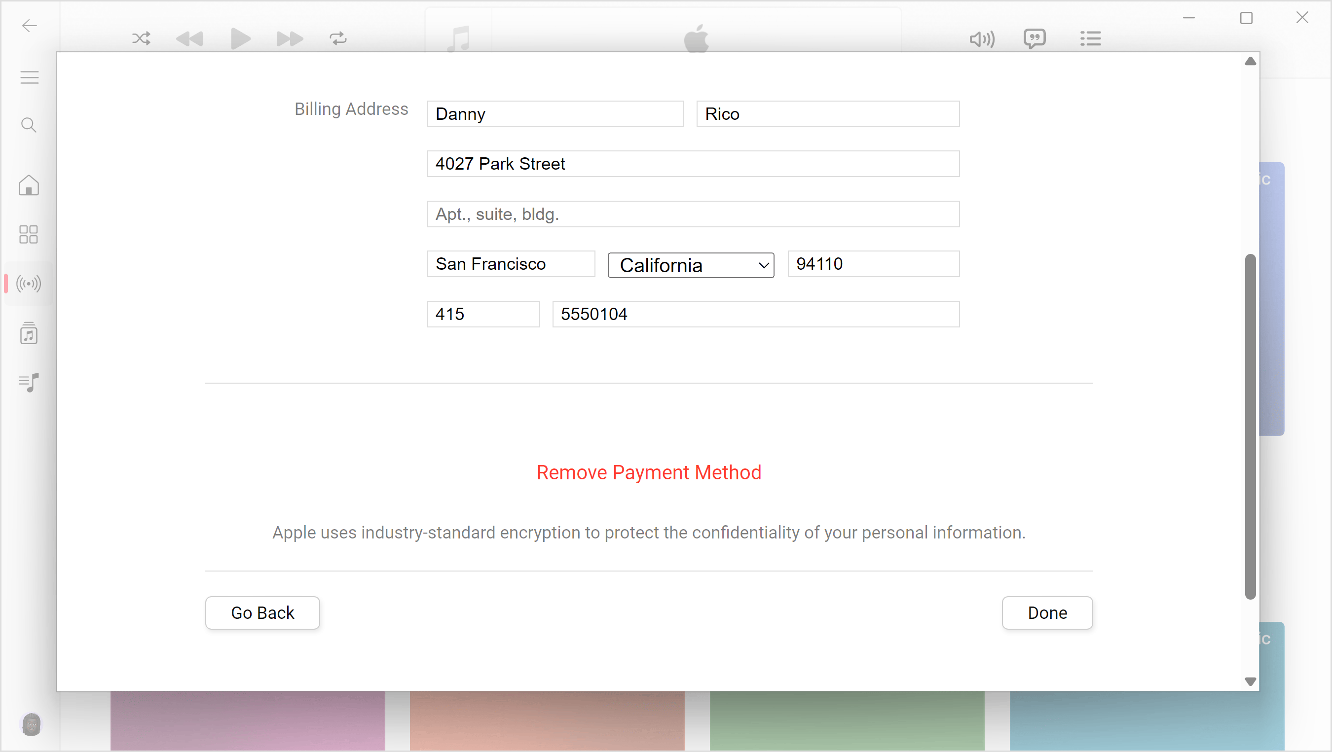 Um ecrã do Windows a mostrar as definições Editar informações de pagamento na app Apple Music. Para remover o método de pagamento, clique em Remover método de pagamento na parte inferior do ecrã.