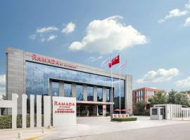 Ramada by Wyndham Beijing Airport, khách sạn ở Shunyi