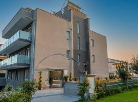 Hotel Calypso, готель біля аеропорту Аеропорт Салерно Коста д'Амалфі - QSR, 