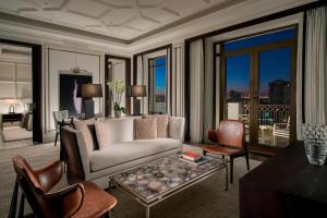 Un lugar para sentarse en The St. Regis Astana