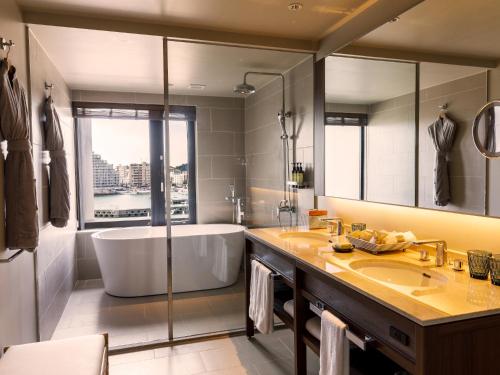 Prostor za sedenje u objektu MB GALLERY CHATAN by THE TERRACE HOTELS