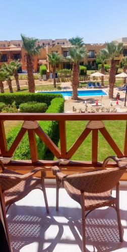 Mountain View Sokhna 1, near to HEATED Pool, Villa 4 Bedrooms, Direct to Pool, 300 M to Beach, Families only