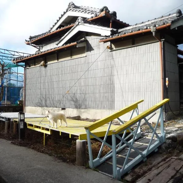 Japanese old house, hotel Takacukiban