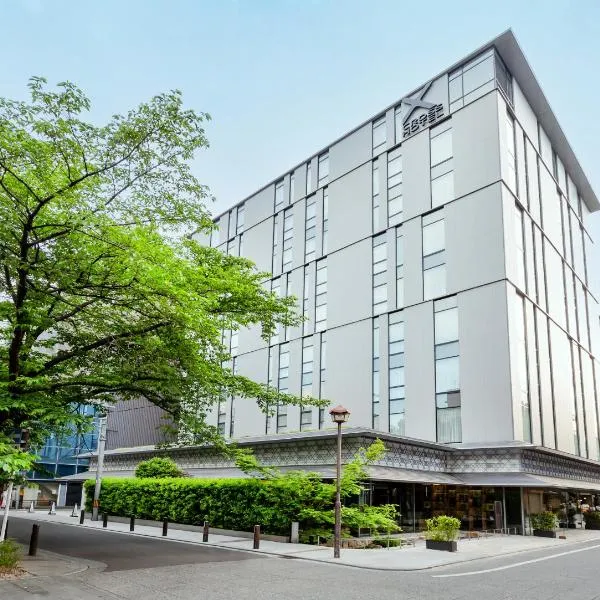 Cross Hotel Kyoto، فندق في كيوتو