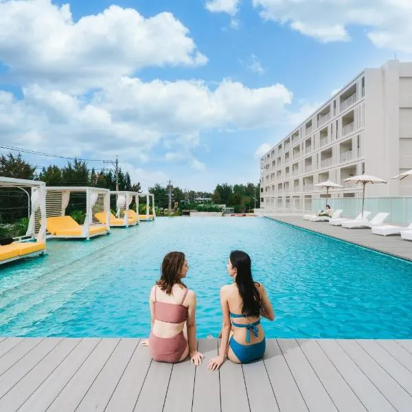 BEB5 Okinawa Seragaki by Hoshino Resorts, hotel in Onna