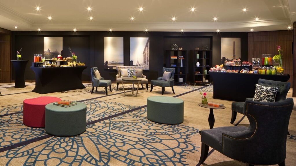 hotel wrapping service