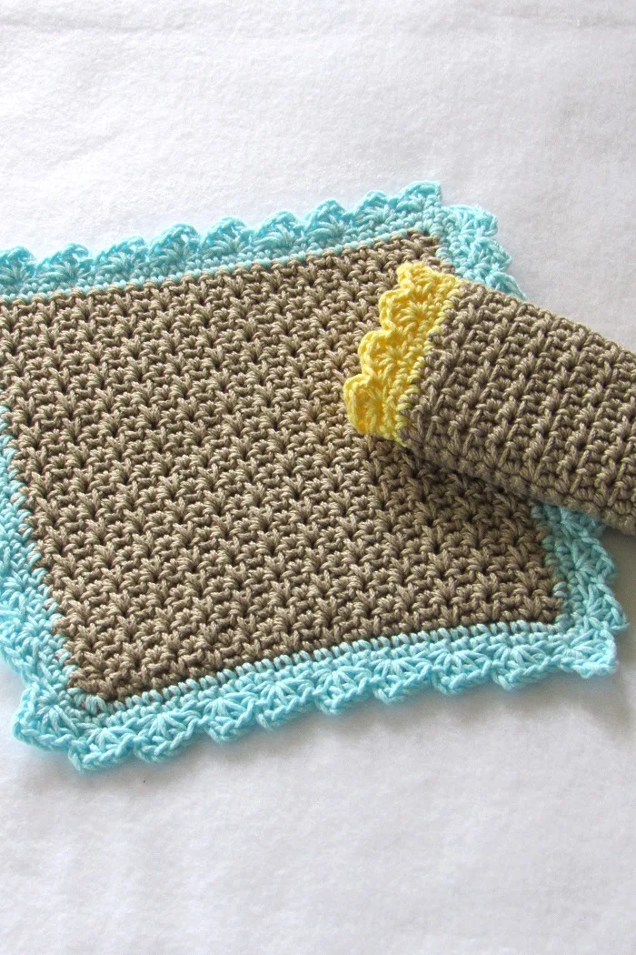 vintage crochet dishcloth pattern finished in taupe color with yellow and aqua border