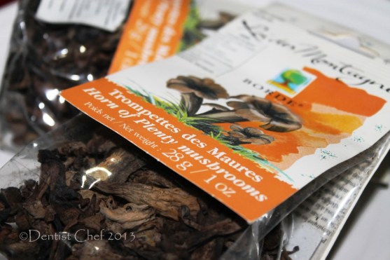 borde dried black trumphet chanterelle mushrooms