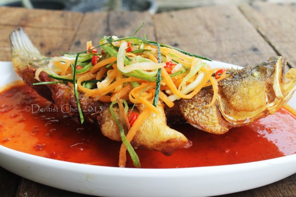 fried fish vietmanese spicy lemongrass chilli sauce