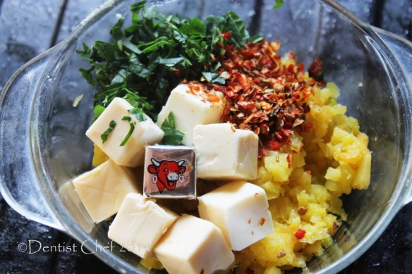 recipe cheese stuffed pumpkin blossom flower squash laughing cow cheese cube recipe