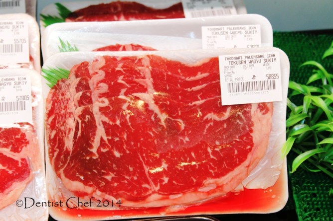sliced wagyu beef stir fry recipe char kway teow flat rice noodle kwetiau goreng sapi