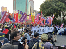 「軍公教反年改」因為日子會過不下去？年改後替代率仍相對高！一文拆解藍營「停砍年金」衝擊有多大