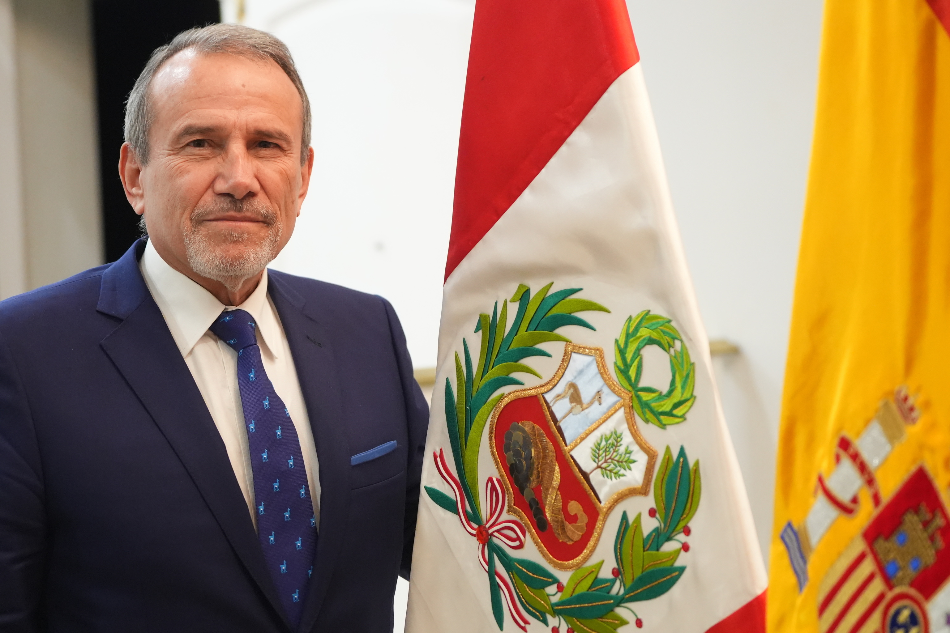 El ministro de Relaciones Exteriores de Per�, Elmer Schialer.