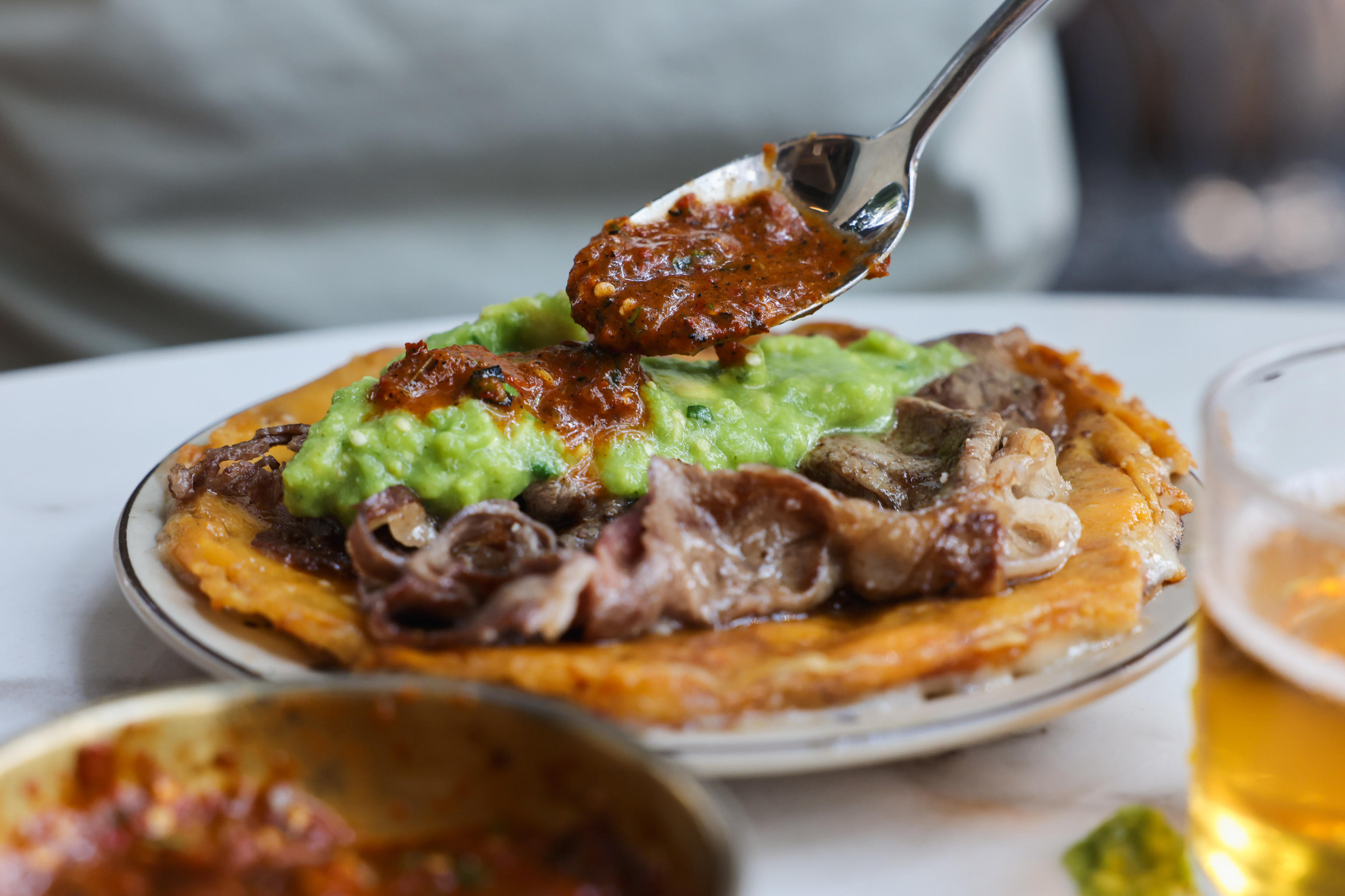 Taco de rib eye de La Once Mil.