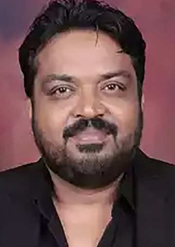 FAISAL MALIK (PANCHAYAT SEASON 3)