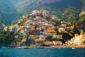 Picturesque Naples, from Raileurope site.