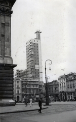 Olaszország, Torino, Piazza Castello, szemben a Torre Littoria magasház., 1935, Orbán György, Fortepan #131470