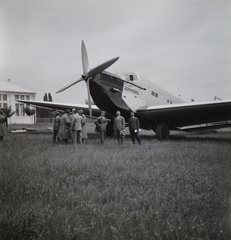 Magyarország, Mátyásföldi repülőtér, Budapest XVI., Junkers Ju 52 típusú repülőgép prototípusának bemutatója. Leltári jelzet: 2846, 1935, Magyar Műszaki és Közlekedési Múzeum / Archívum / Negatívtár / özv Szintai Józsefné gyűjteménye, repülőgép, Junkers-márka, Junkers Ju 52, Budapest, prototípus, Fortepan #132740