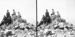 A felvétel 1900 előtt készült., 1900, SZTFH Földtani Szolgálatának gyűjteménye, Eötvös Loránd, sztereófotó, hölgy, kötél, társaság, sziklán ülni, pipa, Fortepan #303300