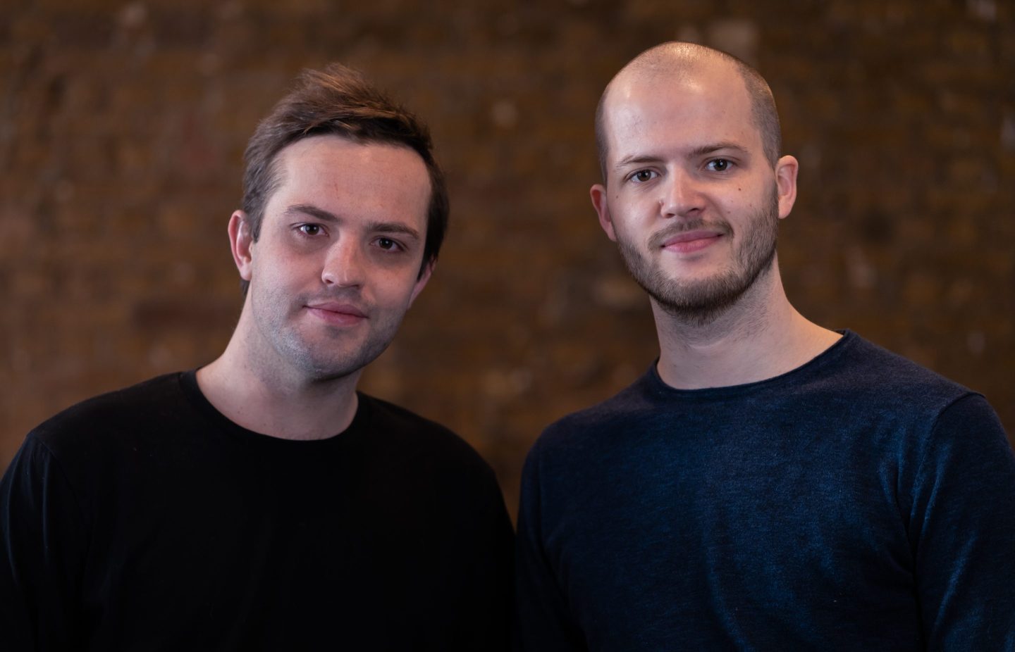 Scarlet cofounders Jamie Cox (left) and James Dewar.<br />
Courtesy of Scarlet