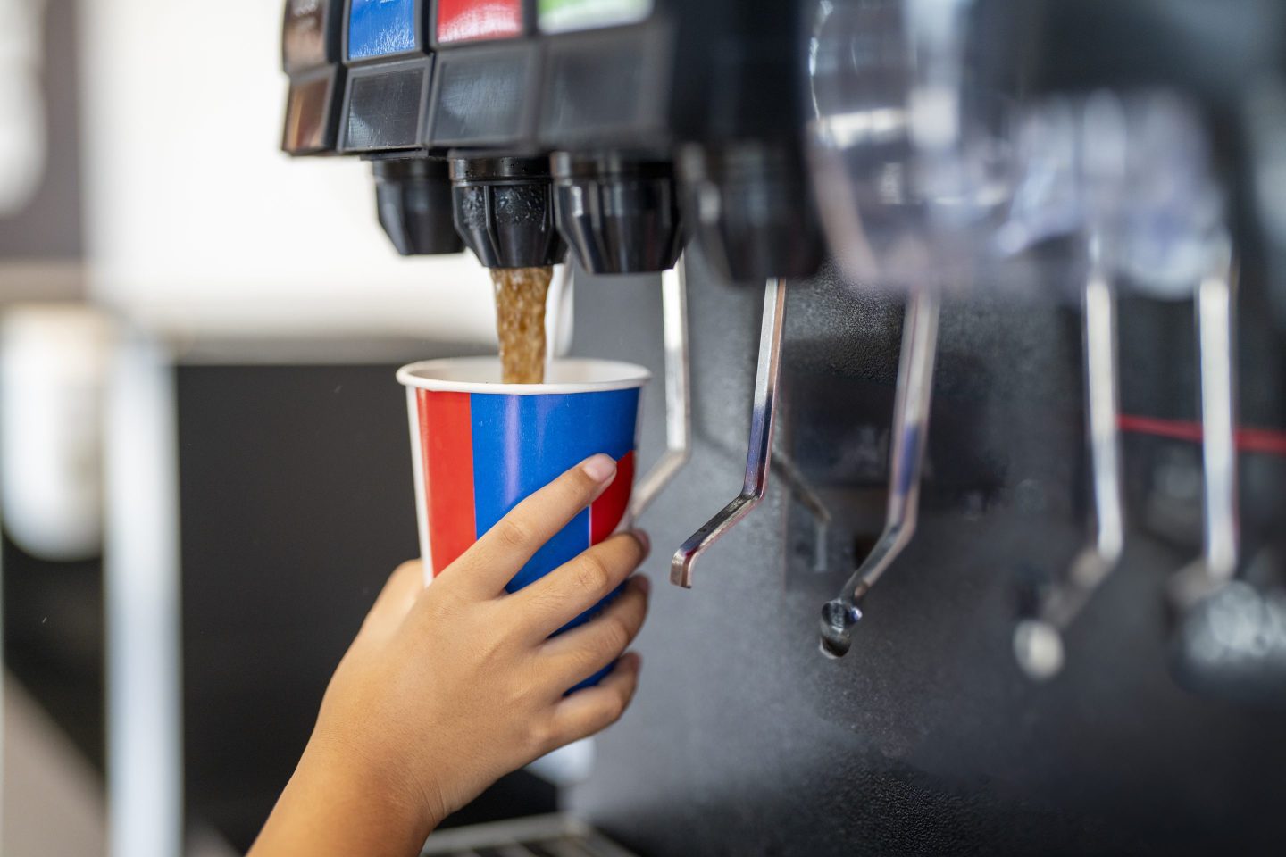 fizzy drink.sparkling water.cool ice soft drink cola