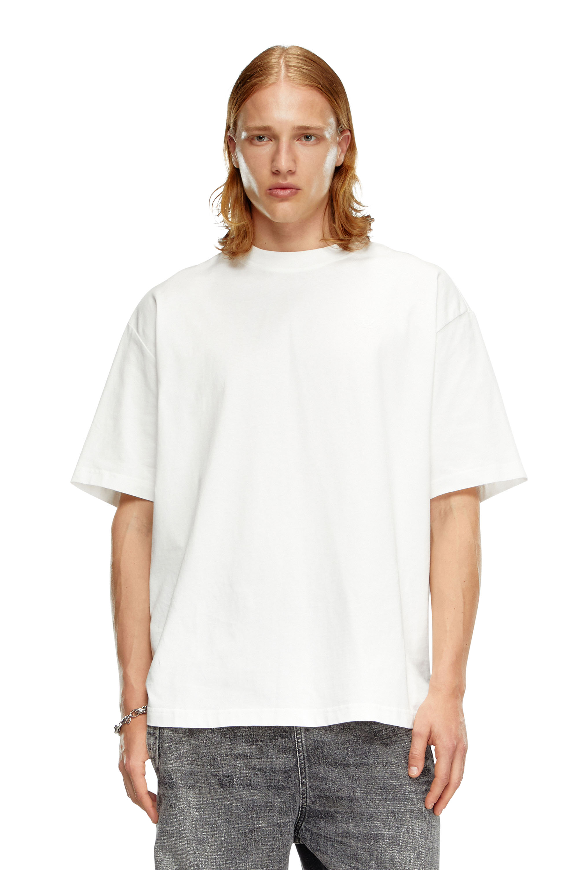 Diesel - T-BOGGY-MEGOVAL-D, T-shirt avec maxi oval D brodé Homme in Blanc - 4