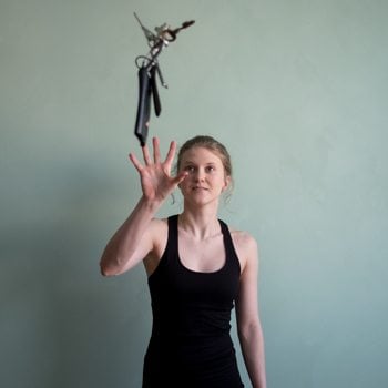 The Key to Better Performance: Coordination Exercises You Need to Try 1 Catching an object requires coordination