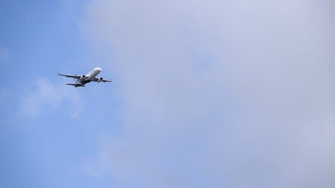 Air New Zealand ZK-OXH Airbus flies in the air