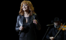 Reba McEntire in an all black get up.