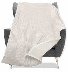 white weighted blanket on chair