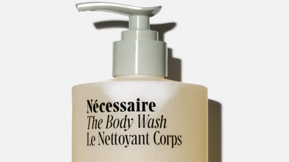 necessaire body wash bottle