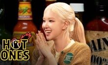 ROSÉ smiling on hot ones