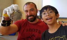 This 10-year-old just built a 3D-printed prosthetic hand