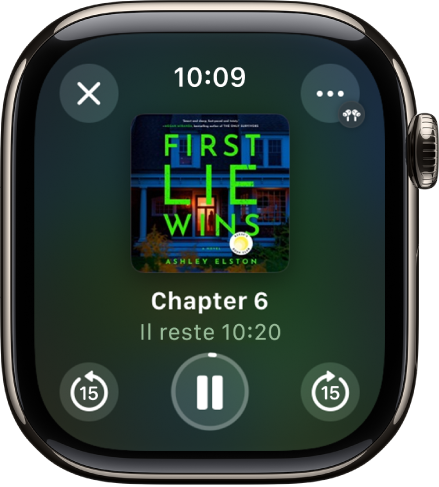 L’écran de lecture d’un livre audio. Le bouton Fermer se trouve en haut à gauche, le bouton Plus en haut à droite, le bouton permettant de reculer de 15 secondes en bas à gauche, le bouton Lecture/Pause en bas au milieu et le bouton permettant d’avancer de 15 secondes en bas à droite. Au milieu se trouvent l’illustration, le numéro du chapitre et le temps restant dans le chapitre.