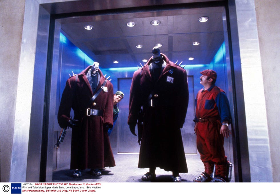 Darth vader, Fictional character, Costume, Costume design, Overcoat, Scene, Cloak, Boot, Acting, Supervillain, 