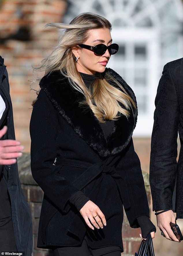 The US influencer revealed that One Direction fans sent her death threats and crude comments about what she wore to the pop singer's funeral