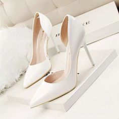 These Are White Heels With A Pointy Toe And Stiletto Heel. The Heel Is Approximately 4 Inches Tall. White Open Heel Office Heels, White High Heel Court Shoes With Wrapped Heel, White Court Shoes With Wrapped Heel For Party, White Party Court Shoes With Wrapped Heel, Asu Graduation, Wedding Guest Heels, Cakes For Wedding, Navy Blue High Heels, White Stiletto Heels