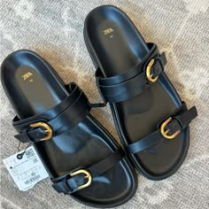 Nwt. Black With Gold Buckles. 1 Inch Sole. Zara Black Sandals, Fancy Sandals, Zara Flats, Zara Style, Zara Sandals, Acrylic Toe Nails, Vacation Shoes, Ladies Sandals, Black Slides