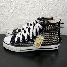 Excellent Condition. No Rips/Tears. Smoke Free. No Box. Item(S) Exactly As Shown In The Pictures. Please See All Pictures For Full Item Condition & Details. If You Have Any Question Please Just Ask. Fast Delivery Punk Converse, American Flag Converse, Pirates Skull, Studded Converse, Juicy Couture Clothes, Couture Clothes, Roblox Guy, All Star Shoes, Pirate Skull