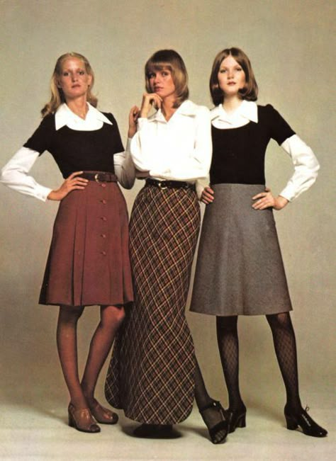 1970 Vintage Fashion, Mid 1970s Fashion, 70s Uk Fashion, 1970s Fashion England, 1969s Fashion, 1970s Female Fashion, 70's Fashion Business, Mid 70s Fashion, Late 1970s Fashion Women