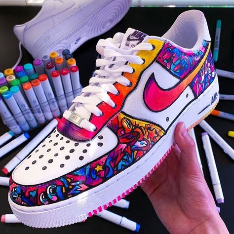 FOr all tose/my fellow artist/designers out there . if you dont know already(im sure you do)... But !! heres a link to fabric and permenant shoe markers so you can make hot custom shoes like these!!! Sepatu Air Jordan, Air Force One Shoes, Painted Shoes Diy, Custom Sneakers Diy, Custom Painted Shoes, Diy Sneakers, Custom Shoes Diy, Nike Shoes Air Force, Nike Shoes Air