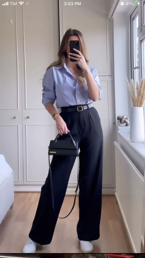 Elegantes Outfit Damen, Office Fits, Casual Work Outfits Women, Casual Outfits For Work, Stylish Work Attire, Office Outfits Women, Business Casual Outfits For Work, Work Fits, Everyday Fashion Outfits