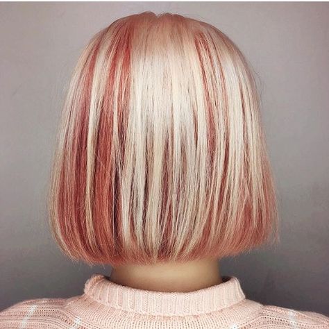 10.3k Likes, 54 Comments - BLEACH (@bleachlondon) on Instagram: “Peach Under Slice by @lorenmiles” Red And Blonde Hair, Red And Blonde, Color Block Hair, Best Hair Dye, Bleach Blonde Hair, Blond Balayage, Dye Hair, Spring Hair Color, Multicolored Hair