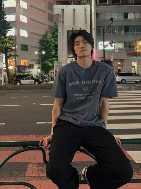 Asian Guy Fashion Aesthetic, Outfits For Asian Guys, Ulzzang Guy Outfit, Asian Guys Outfit, Mens Asian Streetwear, Korean Boy Outfit Casual Summer, Guy Clothing Aesthetic, Boys Korean Outfit, Asian Street Wear Men