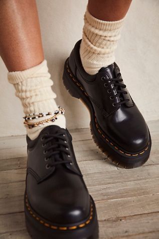 Doc Martens Outfit Street Style, Oxford Shoes With Socks, Doc Oxfords, Oxford Shoes Outfit Women's, 8053 Quad, Ruffle Sock, Platform Oxford Shoes, Oxfords Outfit, Oxford Shoes Outfit