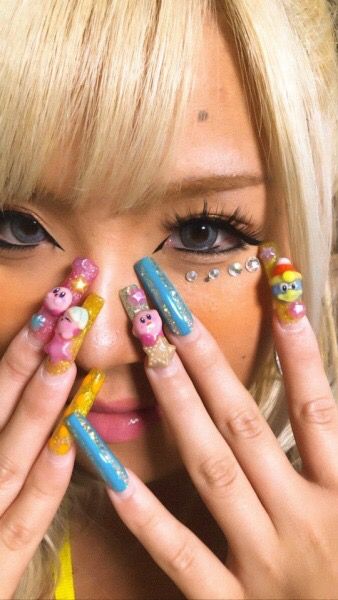 Kogal Gyaru, Gyaru Hair, Gyaru Nails, Gyaru Aesthetic, Agejo Gyaru, Gyaru Style, Gyaru Makeup, Punk Makeup, Gyaru Fashion