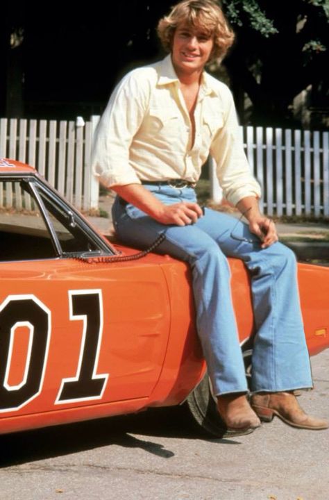 Mens 70s Fashion, 70s Outfits Men, 1970s Mens Fashion, General Lee Car, Mens Fashion Aesthetic, 70s Boys, The General Lee, Bo Duke, 70s Mens Fashion